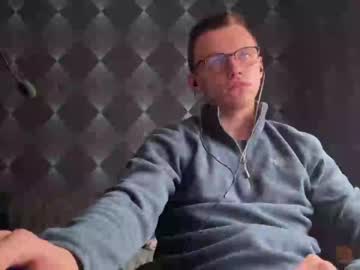 [08-04-22] chris93270 private show from Chaturbate.com