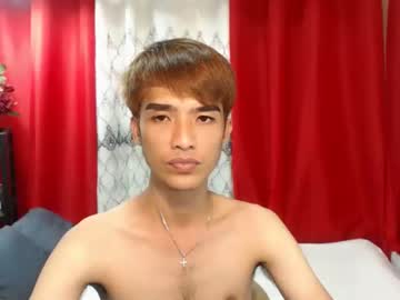 [16-05-22] mikeylollipopxxx record show with toys from Chaturbate.com