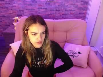 [18-04-22] amberwolf_b record premium show video from Chaturbate