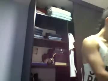[22-06-22] bobbylatino19 show with toys from Chaturbate