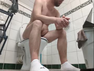 [24-01-23] chubbytubby_erik chaturbate toying record