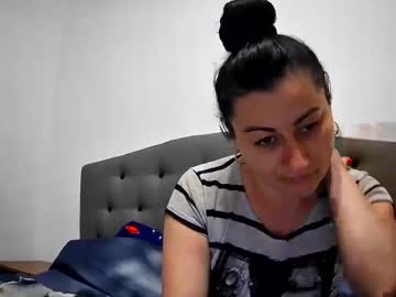 [02-03-24] mikyloveu public show from Chaturbate